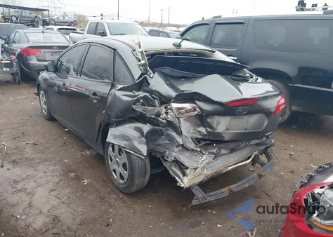 2016 Ford Focus S from USA, damaged, VIN 1FADP3E28GL305334